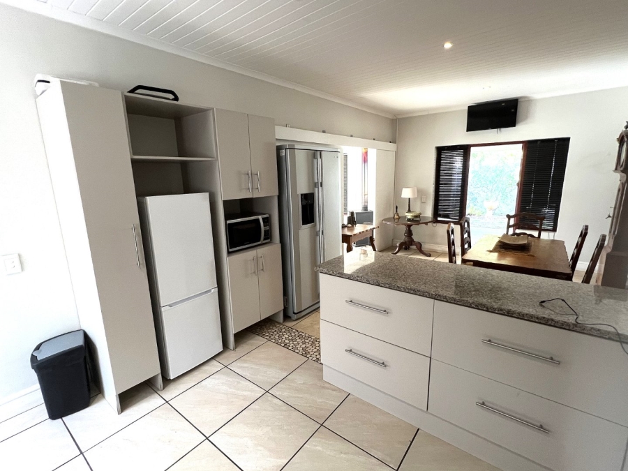 1 Bedroom Property for Sale in Keurboomstrand Western Cape